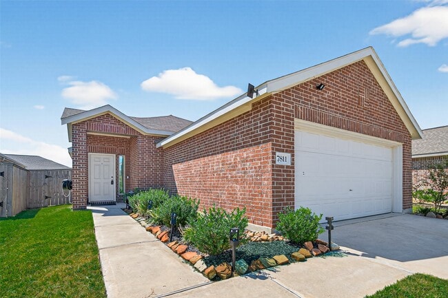 7811 Sundrop Hl Trl in Katy, TX - Building Photo - Building Photo