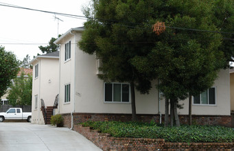 1149 El Camino Real in Burlingame, CA - Foto de edificio - Building Photo