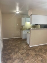 Arbor Creek Apartments in Tyler, TX - Foto de edificio - Building Photo