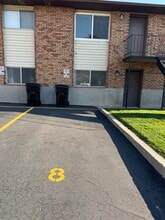 430 N 1000 E, Unit Unit 8 in Spanish Fork, UT - Foto de edificio - Building Photo