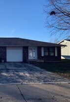 603 N Louise Ave in St James, MO - Building Photo