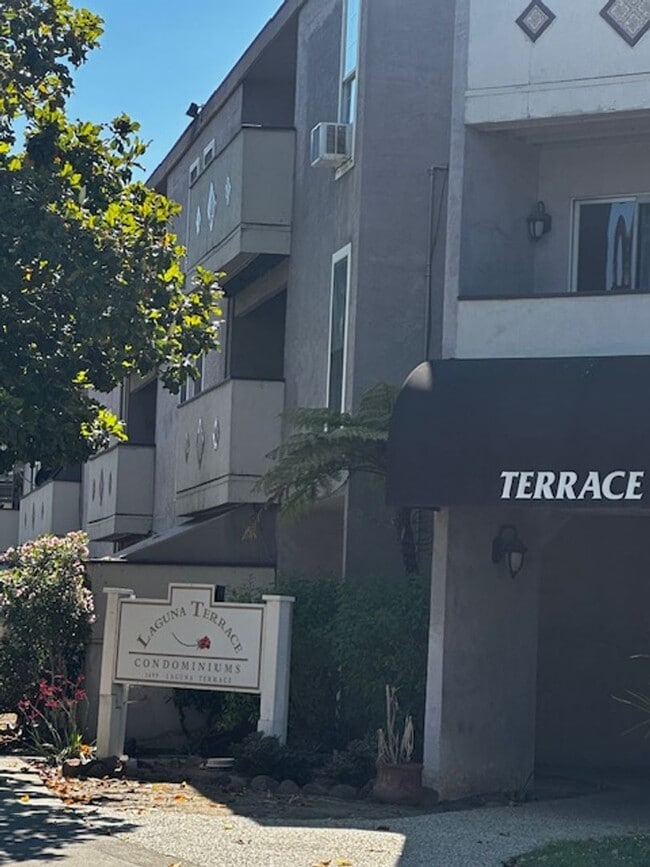 property at 1699 Laguna St