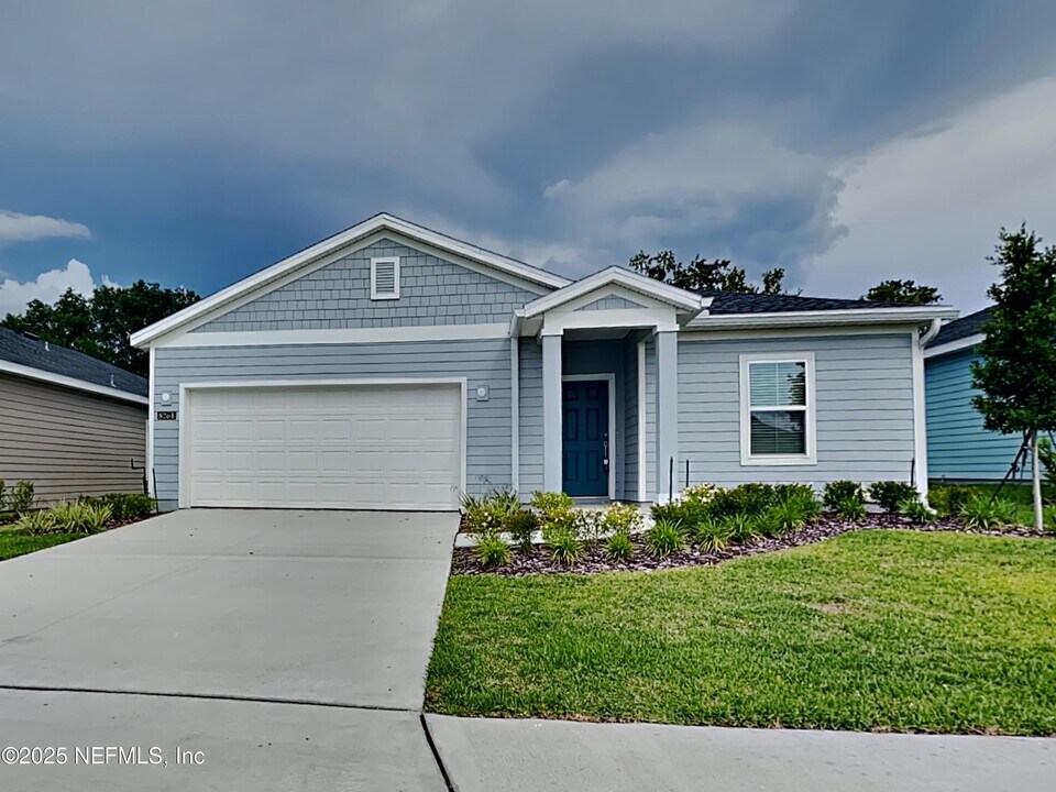 8264 Horsebit Cir in Jacksonville, FL - Building Photo