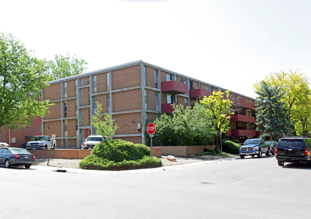 Harvard Park Condos in Denver, CO - Building Photo