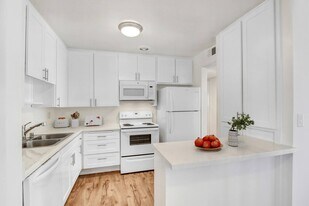 Dickens Court in Van Nuys, CA - Building Photo