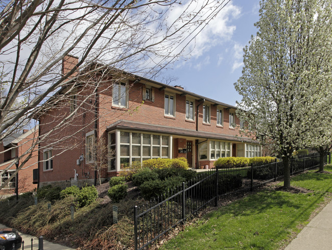 Beacon Commons in Pittsburgh, PA - Building Photo - Building Photo