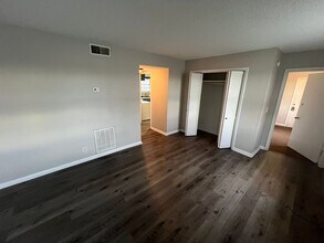 1120 N Maple St in Murfreesboro, TN - Building Photo - Building Photo