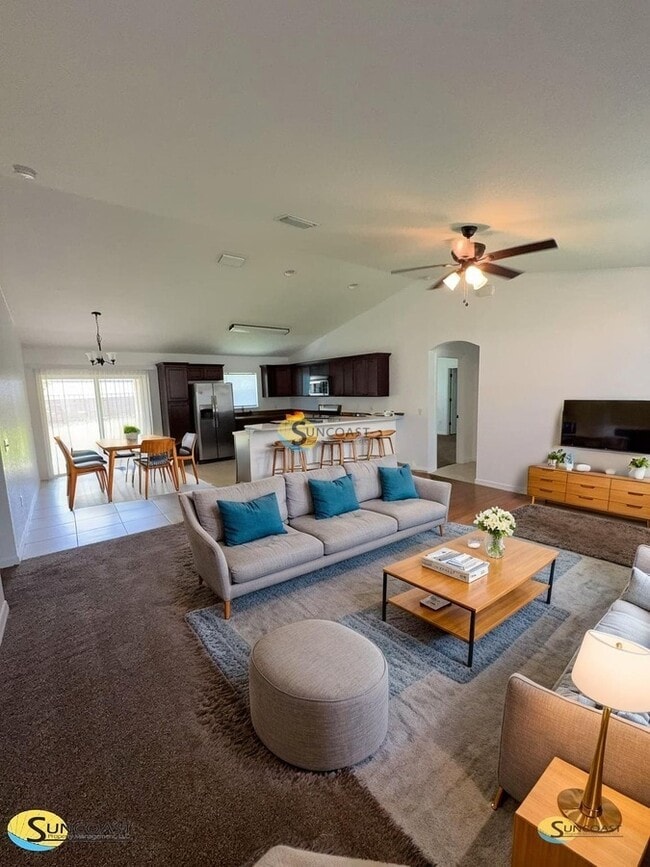 property at 76 Pine Radial