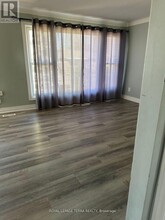 7384 Heximer Ave in Niagara Falls, ON - Building Photo - Building Photo