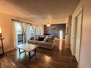 7734 SW Barnes Rd in Portland, OR - Building Photo - Building Photo