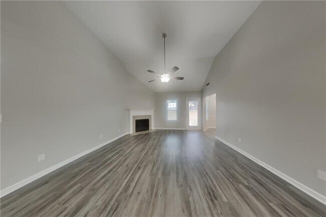 4045 Brushymill Ct in Loganville, GA - Building Photo - Building Photo