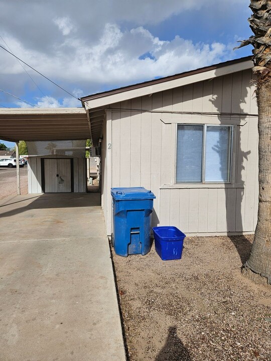 1524 S Deniza Rd in Apache Junction, AZ - Building Photo