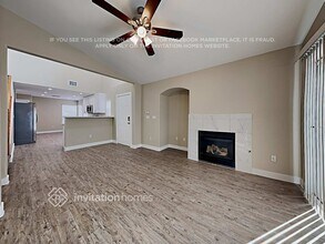 7645 Lookout Hill St in Las Vegas, NV - Building Photo - Building Photo