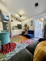 6918 Coley Ave, Unit 5 in Las Vegas, NV - Building Photo