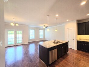 5237 Lombard St in Chesapeake, VA - Building Photo - Building Photo