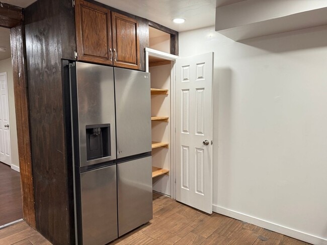 42 N Market St in Ephrata, PA - Building Photo - Building Photo