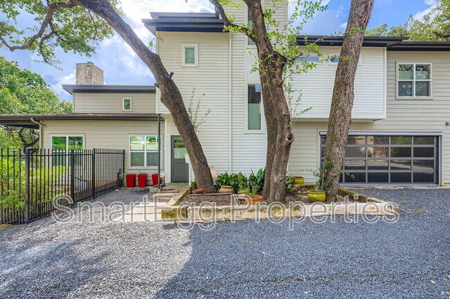 1211 W Mary St in Austin, TX - Building Photo - Building Photo