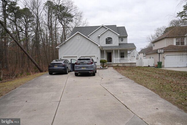 101 Goldenrod Ln in Egg Harbor Township, NJ - Building Photo - Building Photo