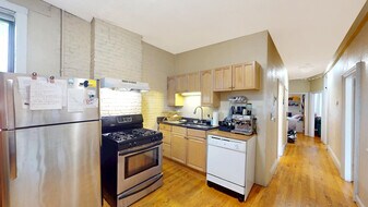 86 Hammond St, Unit 2 in Boston, MA - Building Photo