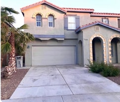 13265 La Crescenta Ave in Hesperia, CA - Building Photo