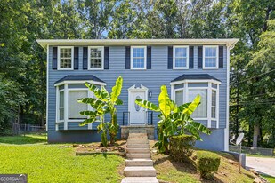 4966 Cold Springs Dr NW in Lilburn, GA - Building Photo