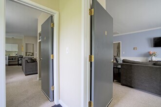 2 Willets Pl, Unit 2 in Ithaca, NY - Foto de edificio - Building Photo