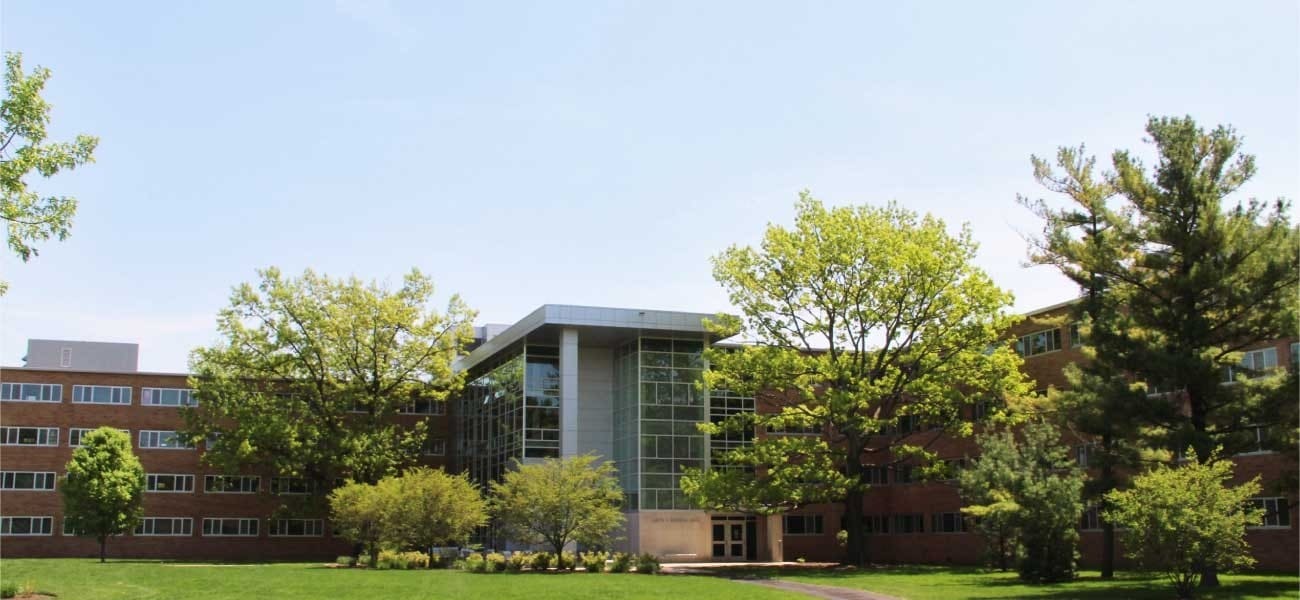 Emmons Hall in East Lansing, MI - Building Photo