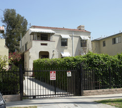 5343 Russel Ave in Los Angeles, CA - Building Photo - Building Photo