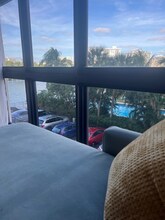 2017 S Ocean Dr in Hallandale Beach, FL - Building Photo - Building Photo