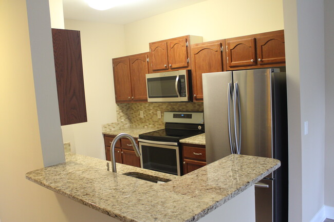 property at 2700 Pine Tree Rd NE