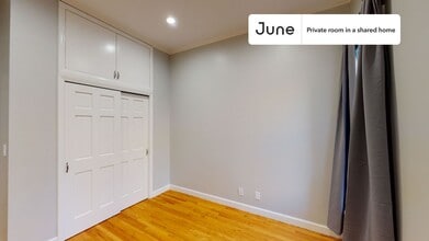 Private bedroom in 4 bed/1 bath Home in New York, NY - Building Photo - Building Photo