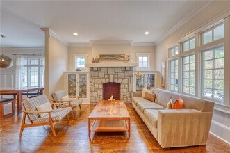 997 Blue Ridge Ave NE in Atlanta, GA - Building Photo - Building Photo