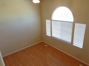 6359 W Liza Ln in West Jordan, UT - Building Photo - Building Photo