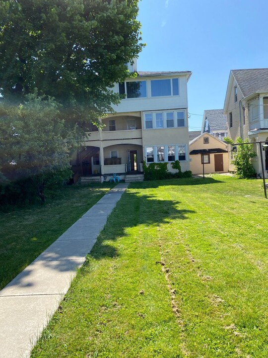 523 S Webster Ave in Scranton, PA - Building Photo