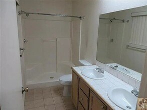 52715 Avenida Bermudas in La Quinta, CA - Building Photo - Building Photo