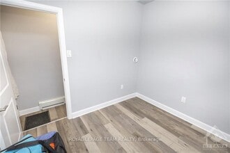 1403 Sault St in Ottawa, ON - Building Photo - Building Photo