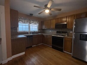 33 Jean Lo Way in York, PA - Building Photo - Building Photo