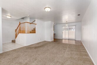 1097 N 1570 W in Saint George, UT - Building Photo - Building Photo