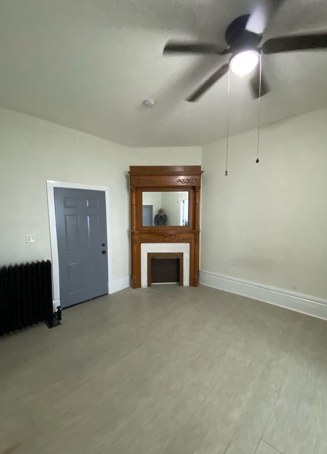 property at 1941 Madison St