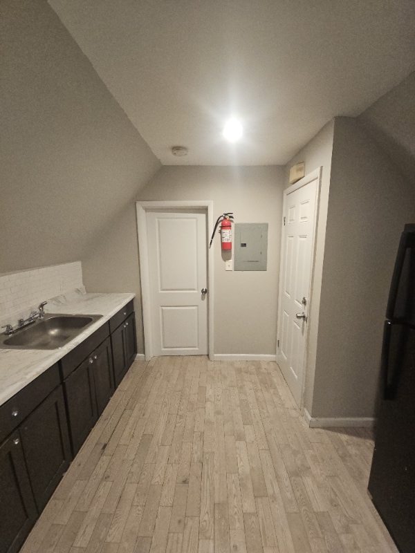 318 Grove St in Newark, NJ - Building Photo - Building Photo