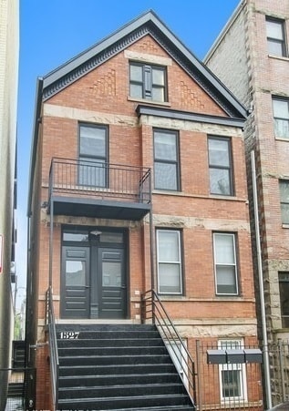 property at 1527 W Haddon Ave