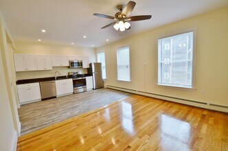 37 Brookline St, Unit 7 in Cambridge, MA - Building Photo - Building Photo