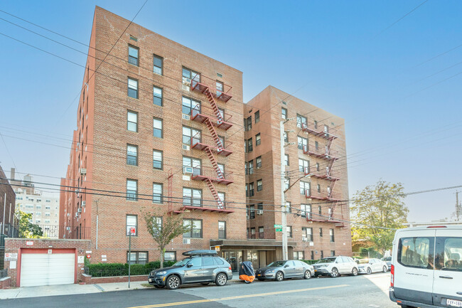 2330 Voorhies Ave in Brooklyn, NY - Building Photo - Building Photo