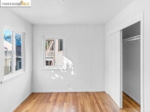 3322 King St-Unit -A in Berkeley, CA - Building Photo - Building Photo