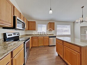 14592 E 52nd Ave in Denver, CO - Building Photo - Building Photo