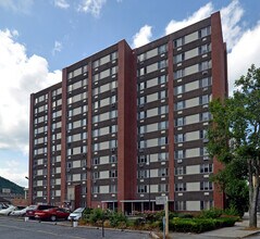 TOWN HOUSE TOWER in Johnstown, PA - Building Photo - Building Photo