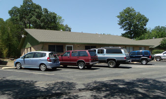 Main Street Villas Apartments