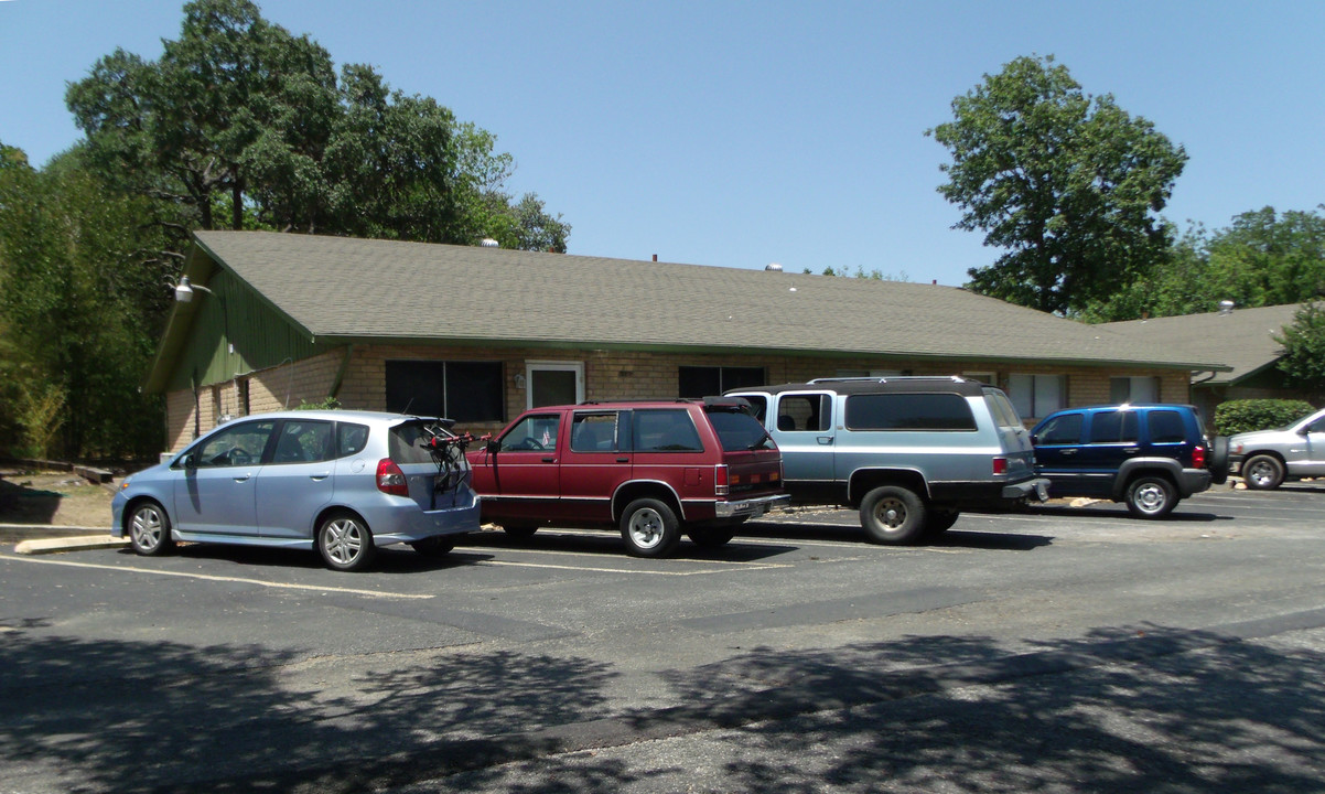 Main Street Villas in Boerne, TX - Building Photo