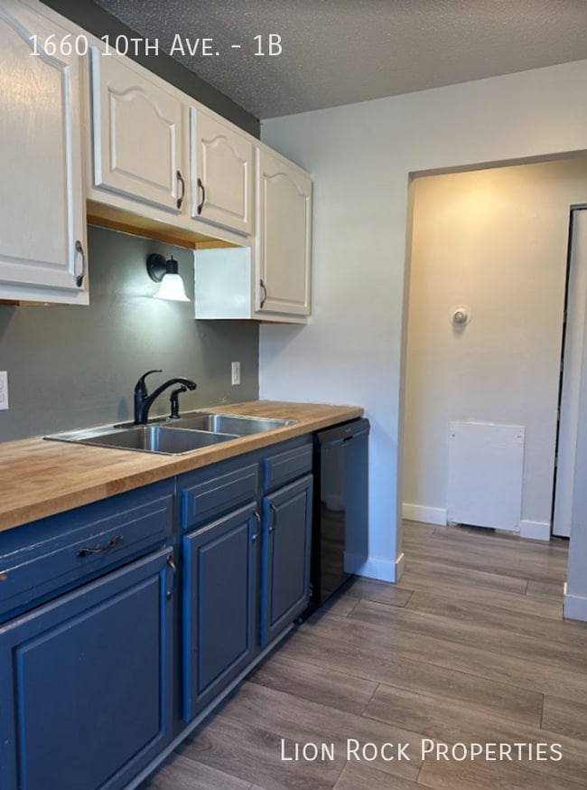property at 1660 10th Ave