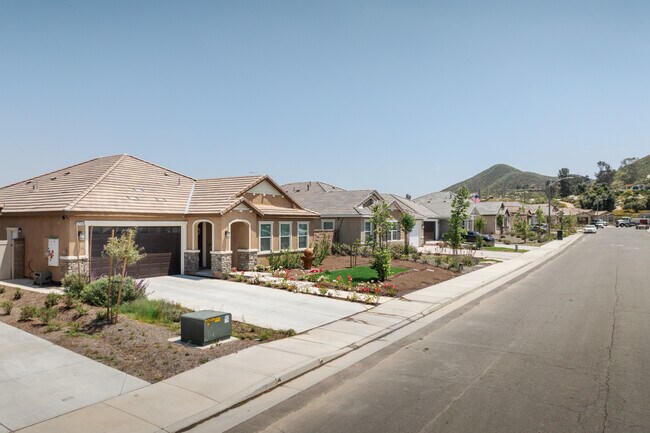 Oak Shade at Shadow Mountain in Menifee, CA - Building Photo - Building Photo